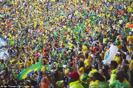 article-2599542-1CECF90200000578-467_634x419